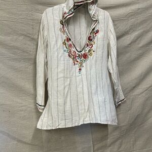 Chico’s Embroidered flax /tan striped Women's Top